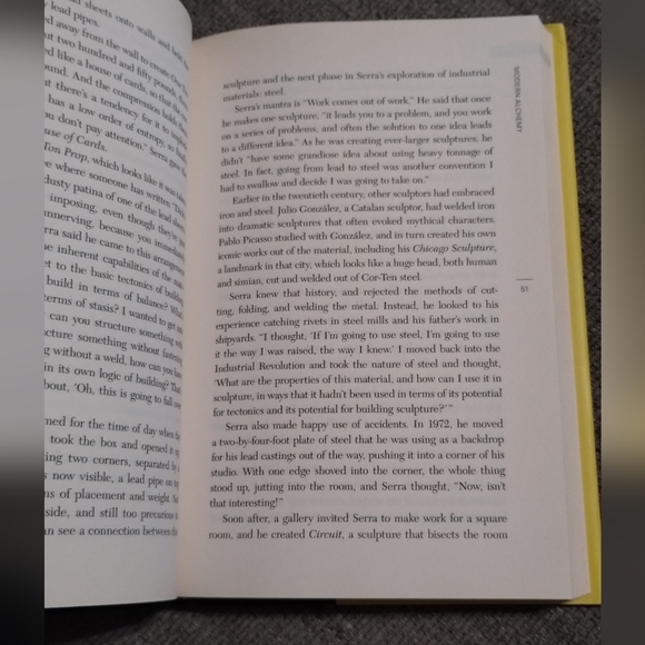 📙Julie Burstein: Spark: How Creativity Works - Picture 2 of 3